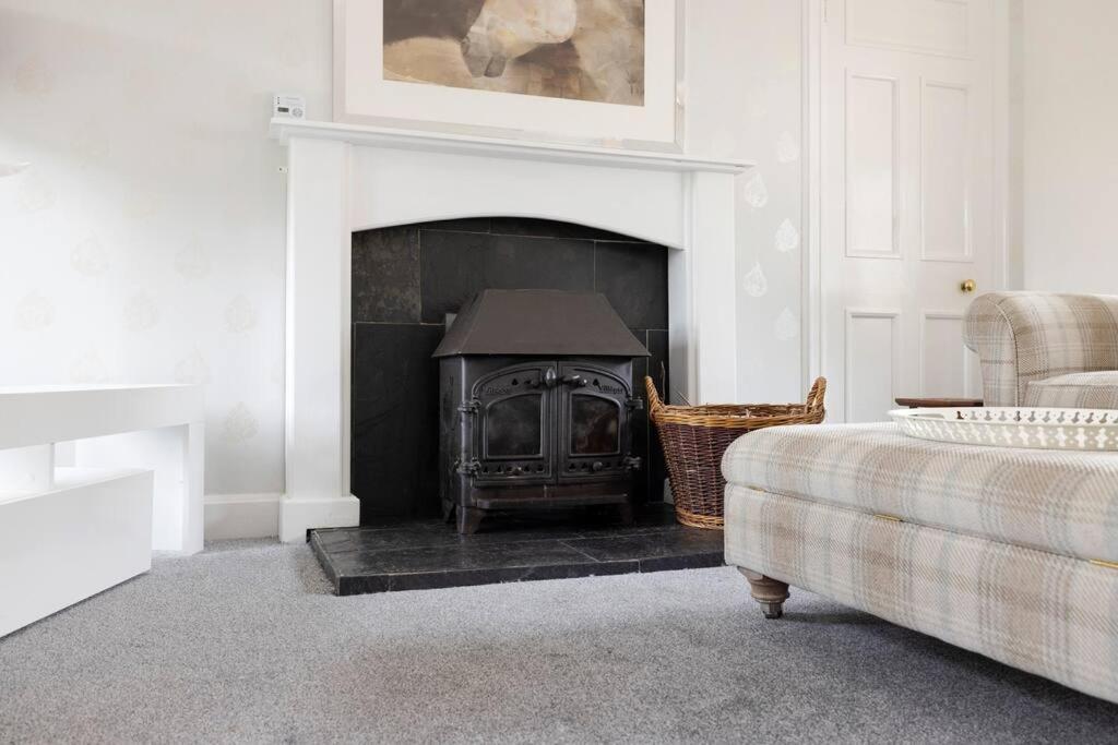 Two Bedroom Country Cottage With Parking Musselburgh Dış mekan fotoğraf